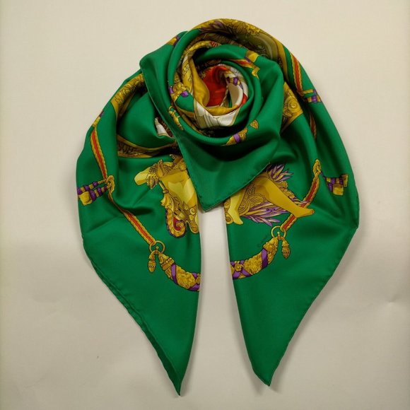 Cartier scarf Carre 90 Greens Silk100% - Picture 2 of 9